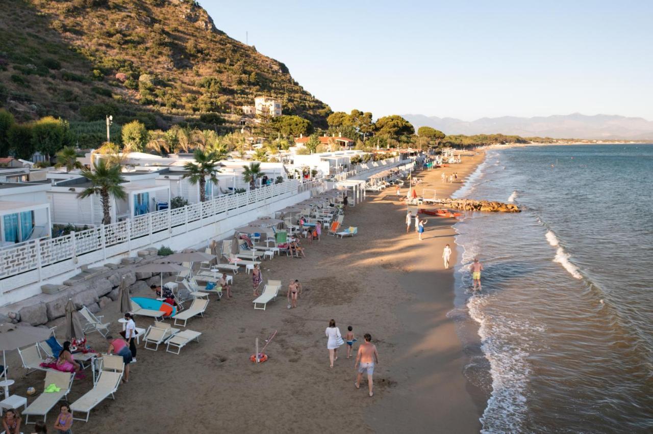 Le Palme Village Terracina Exterior photo